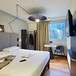 Ibis Porte Du Montblanc 3* Салланш