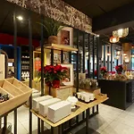 Ibis Porte Du Montblanc Отель Салланш