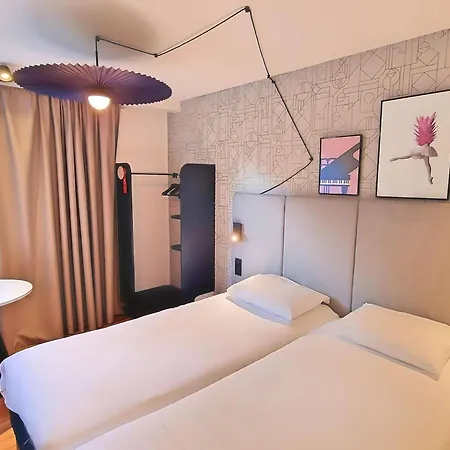 Ibis Porte Du Montblanc Hotel 3*