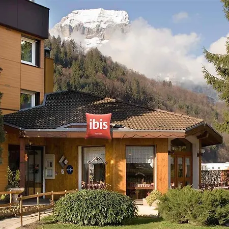 Hotel Ibis Porte Du Montblanc 3*