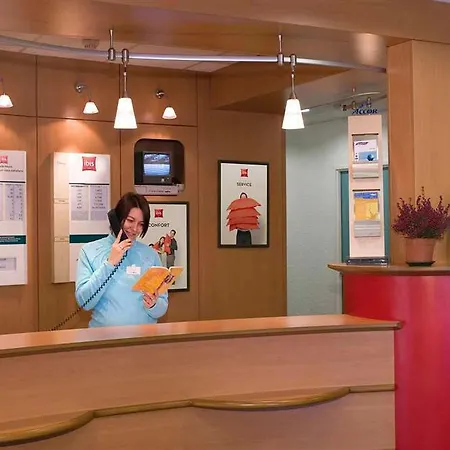 Hotel Ibis Porte Du Montblanc