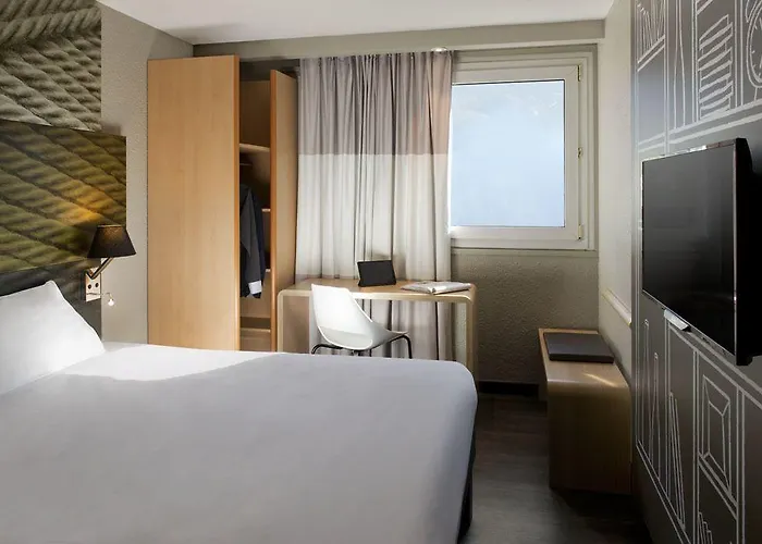 Ibis Porte Du Montblanc 3*