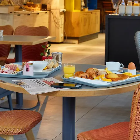 Hotel Ibis Porte Du Montblanc 3*