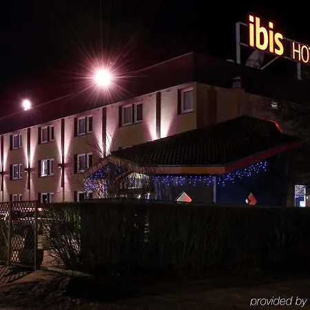 Hotel Ibis Porte Du Montblanc 3*