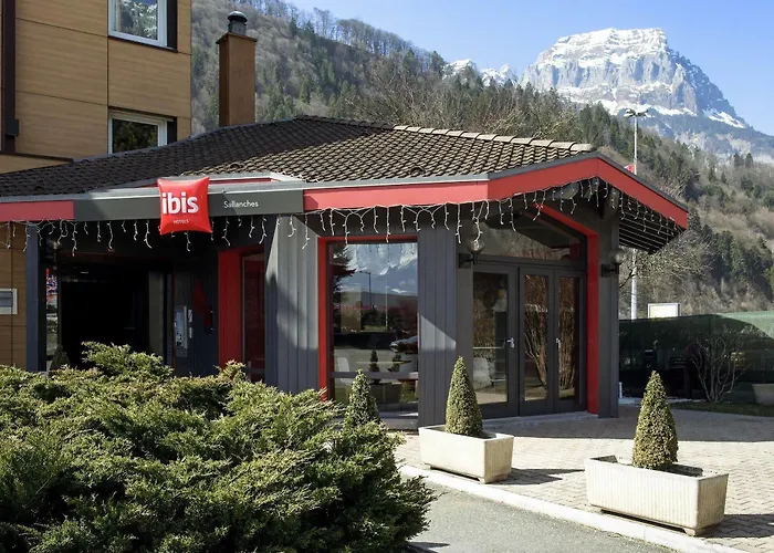 Otel Ibis Porte Du Montblanc 3*